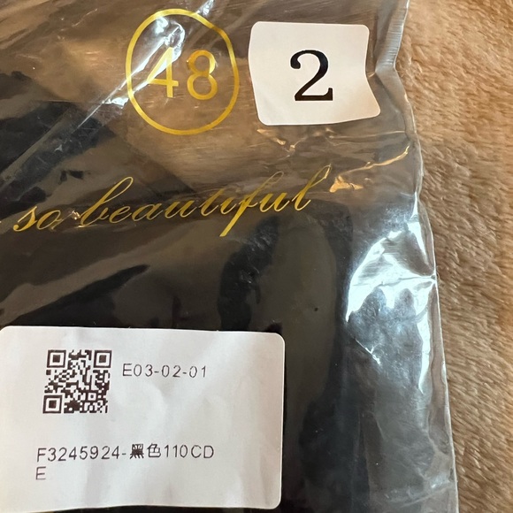 Bras - Picture 13 of 13